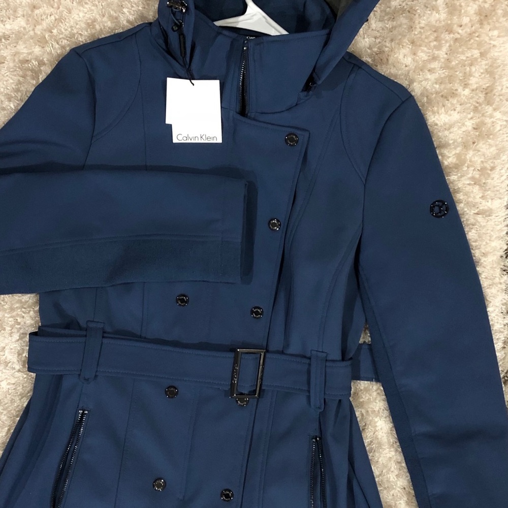 Calvin Klein water resistant trench coat large